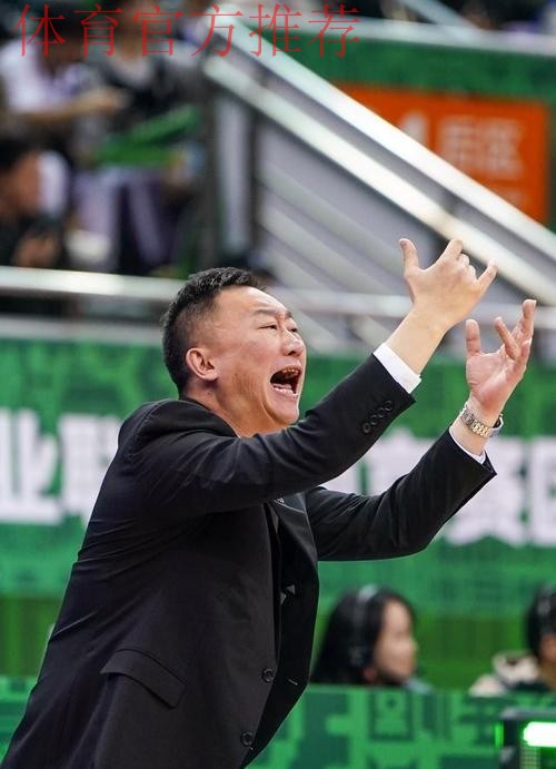 青岛男篮为何输山东？赛后刘维伟一针见血：情绪化，最后不该上他