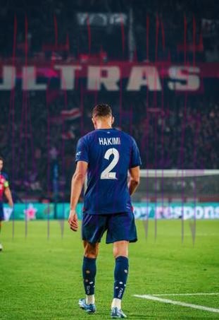 经纪人:皇马是阿什拉夫的家 但我们希望忠于巴黎 经纪人:皇马是阿什拉夫的家 但我们希望忠于巴黎